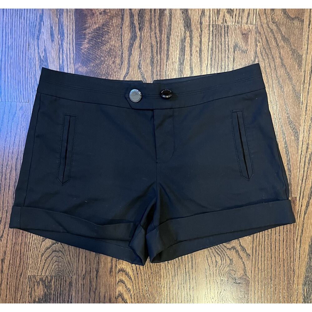 Armani exchanged women shorts sz. 4 black